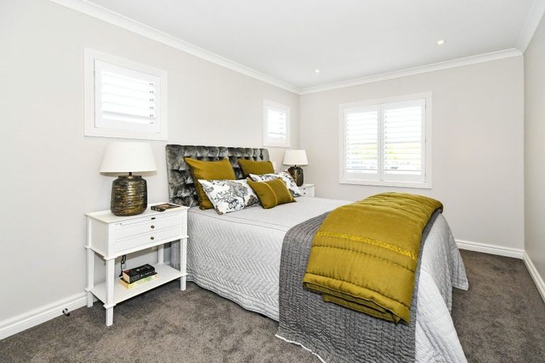 Photo of property in 6 Francesco Drive, Karaka, Papakura, 2113