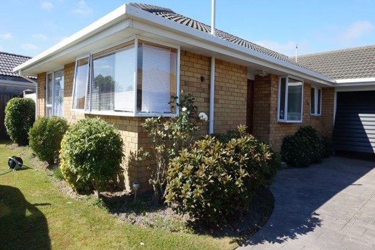 Photo of property in 5 Mull Place, Broomfield, Christchurch, 8042