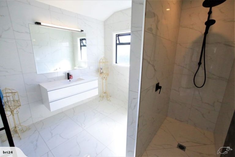 Photo of property in 20 Aspiring Drive, Poraiti, Napier, 4112