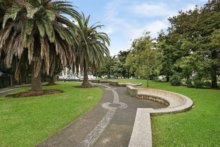 Photo of property in 21 Dovedale Place, Parnell, Auckland, 1010