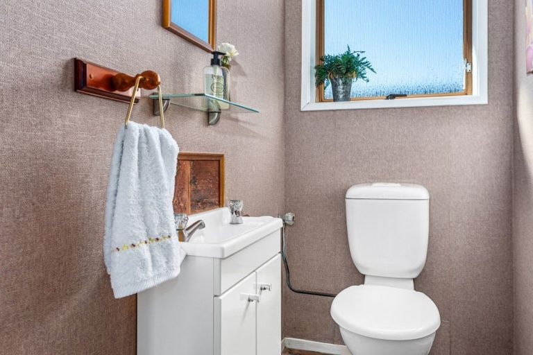 Photo of property in 21 Hikurangi Street, Whakatane, 3120