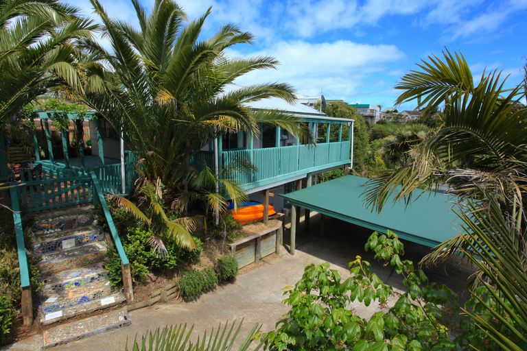 Photo of property in 4 Snowden Place, Raglan, 3225