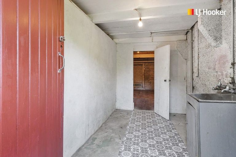 Photo of property in 37 Forfar Street, Clyde Hill, Dunedin, 9011