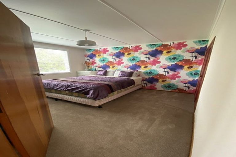 Photo of property in 84 Kingswood Road, Brookfield, Tauranga, 3110