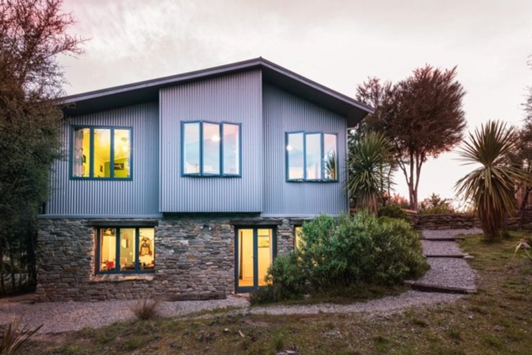 Photo of property in 747 Aubrey Road, Albert Town, Wanaka, 9305