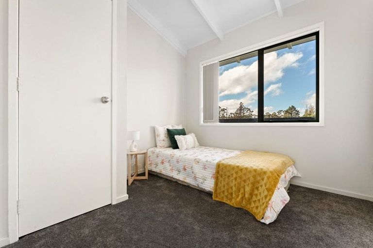 Photo of property in 233 Trigg Road, Kumeu, 0891