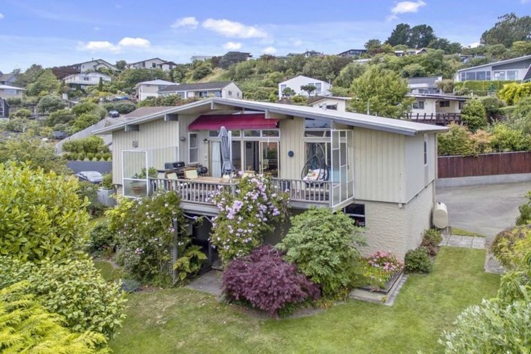 Photo of property in 6 Conifer Place, Huntsbury, Christchurch, 8022