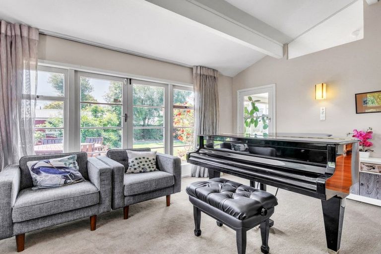 Photo of property in 14 Hanrahan Street, Upper Riccarton, Christchurch, 8041