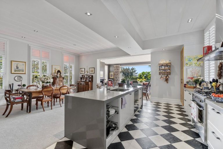 Photo of property in 10 Calliope Road, Devonport, Auckland, 0624