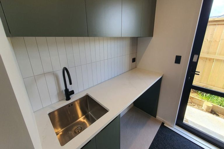 Photo of property in 25 Palm Drive, Whitianga, 3510