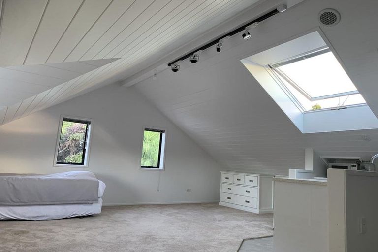 Photo of property in 1/16 Willis Street, Torbay, Auckland, 0630