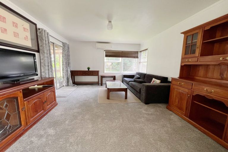Photo of property in 125 Royal Road, Massey, Auckland, 0614