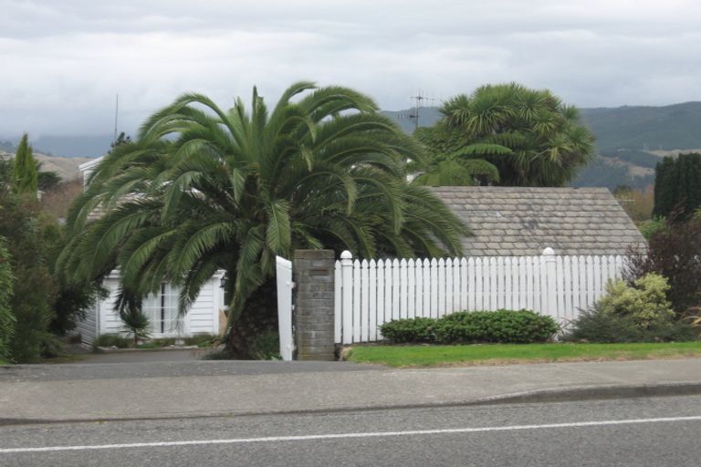Photo of property in 108 Matatua Road, Raumati Beach, Paraparaumu, 5032