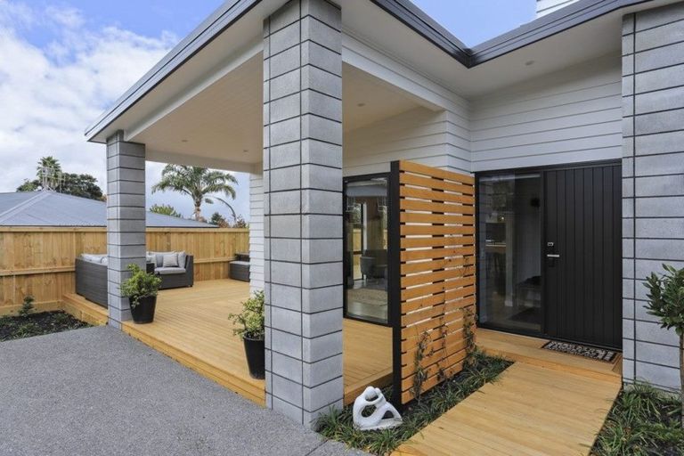Photo of property in 121a Bellevue Road, Brookfield, Tauranga, 3110
