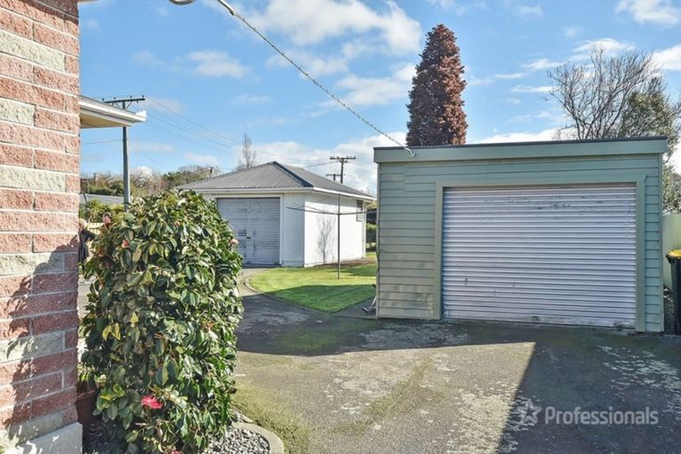 Photo of property in 2 Kowhai Place, Lansdowne, Masterton, 5810