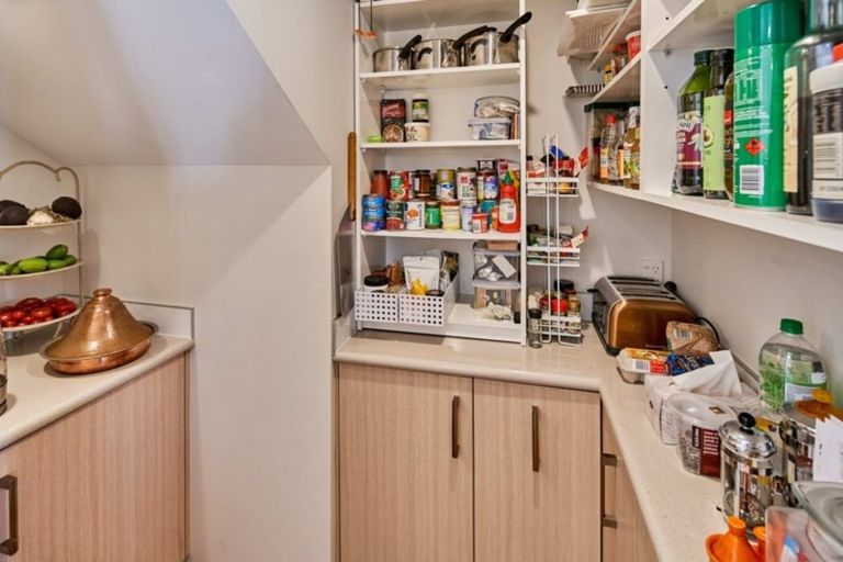 Photo of property in 14 Latimer Way, Petone, Lower Hutt, 5012