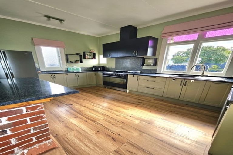 Photo of property in 71 Kennedy Road, Napier South, Napier, 4110