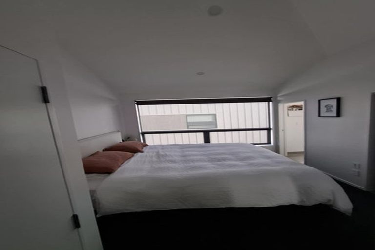 Photo of property in 1b Mamari Street, Rongotai, Wellington, 6022