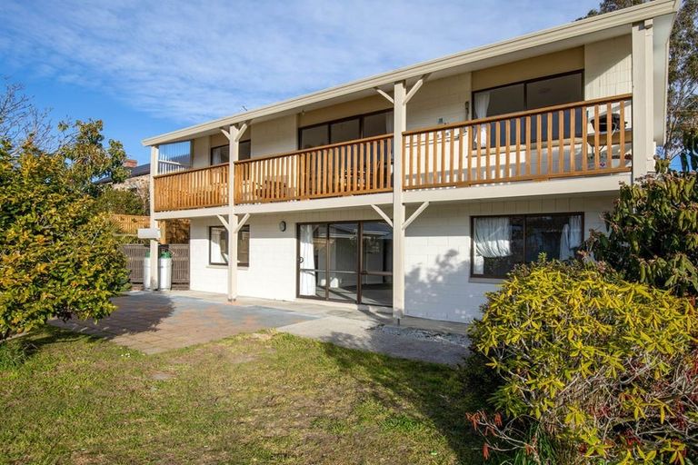 Photo of property in 6 Teviot Street, Roxburgh, 9500