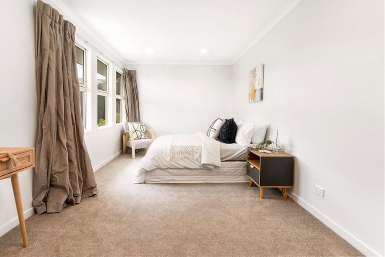 Photo of property in 5 Stoddart Lane, Cashmere, Christchurch, 8022