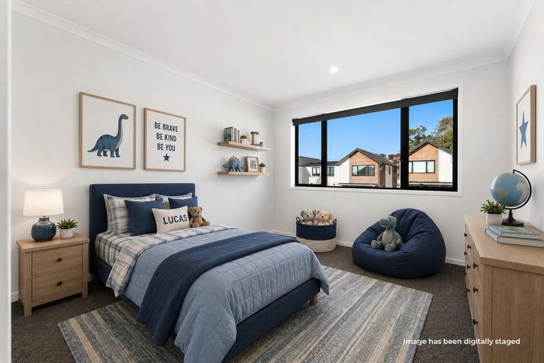Photo of property in 17 Seafarer Crescent, Stanmore Bay, Whangaparaoa, 0932