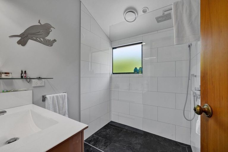 Photo of property in 24a Branch Road, Highlands Park, New Plymouth, 4312