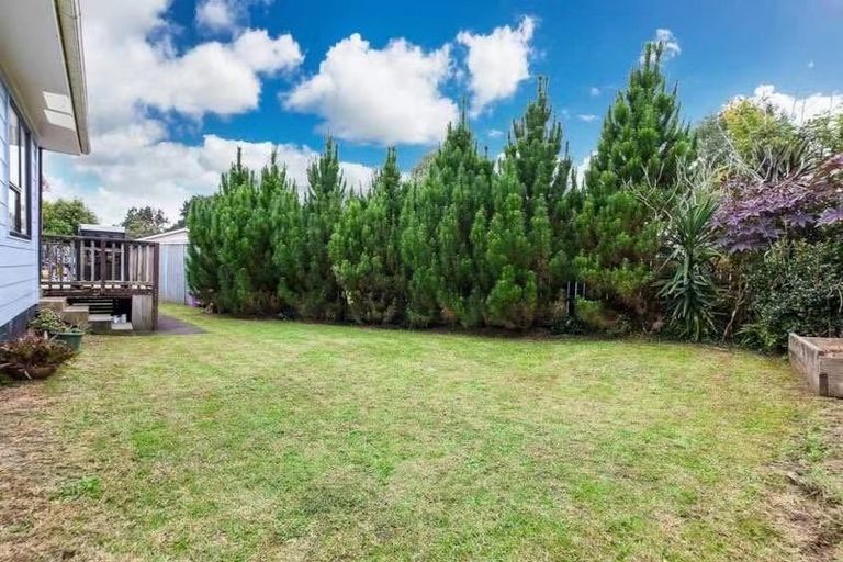 Photo of property in 12 Hillman Place, Ranui, Auckland, 0612