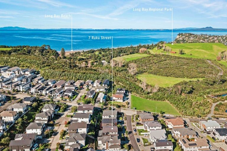 Photo of property in 7 Ruku Street, Long Bay, Auckland, 0630