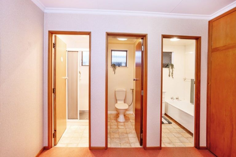 Photo of property in 2 Skye Street, Heidelberg, Invercargill, 9812