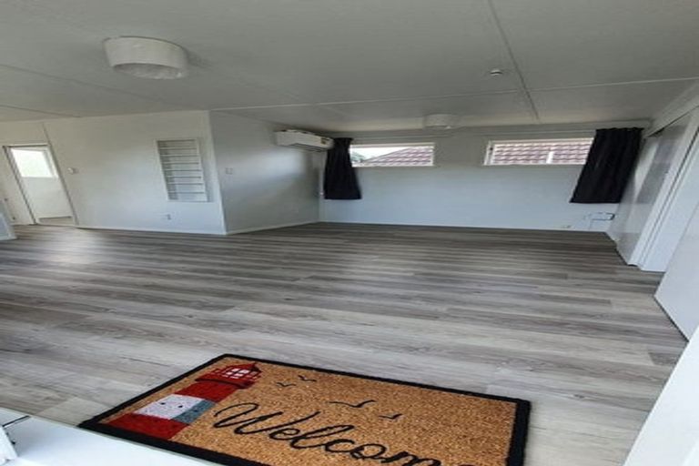 Photo of property in 624 Pakuranga Road, Howick, Auckland, 2010