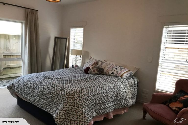 Photo of property in 35 Cassinia Close, Papamoa Beach, Papamoa, 3118