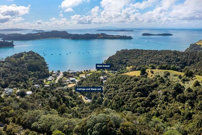 Photo of property in 28 Opahi Bay Road, Mahurangi West, Warkworth, 0983