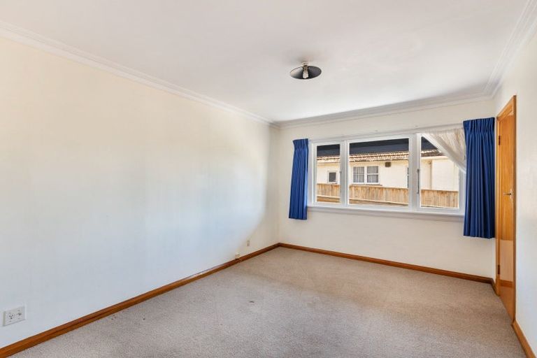 Photo of property in 110 Seaview Road, Westown, New Plymouth, 4310