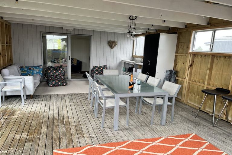 Photo of property in 202 Ngaio Drive, Matarangi, Whitianga, 3592