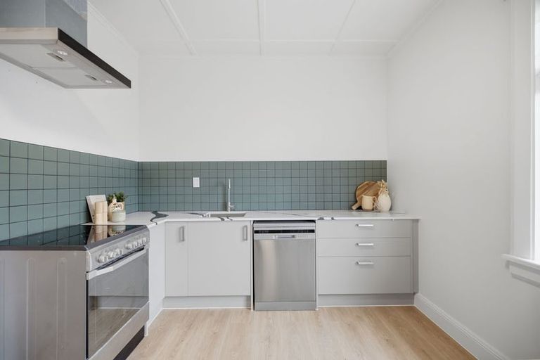 Photo of property in 48 North Avon Road, Richmond, Christchurch, 8013