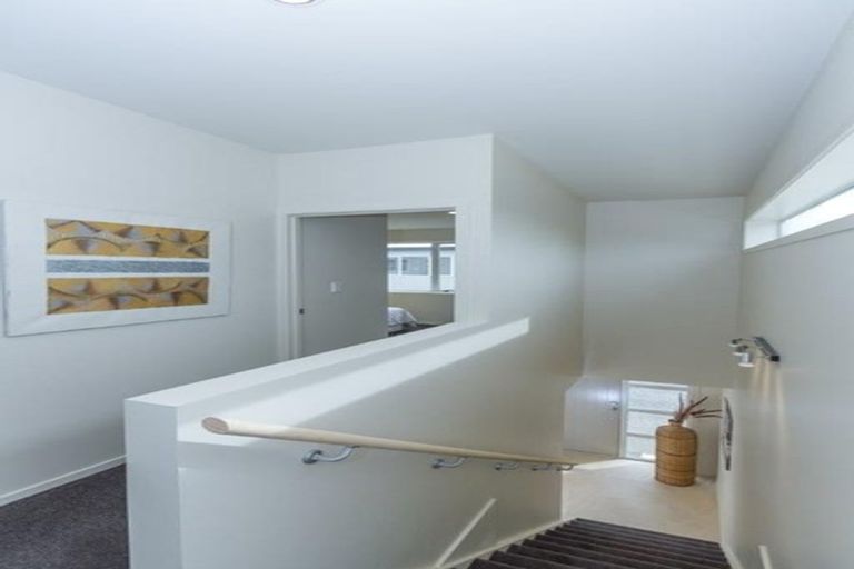 Photo of property in 2/23 Beatty Street, Melville, Hamilton, 3206