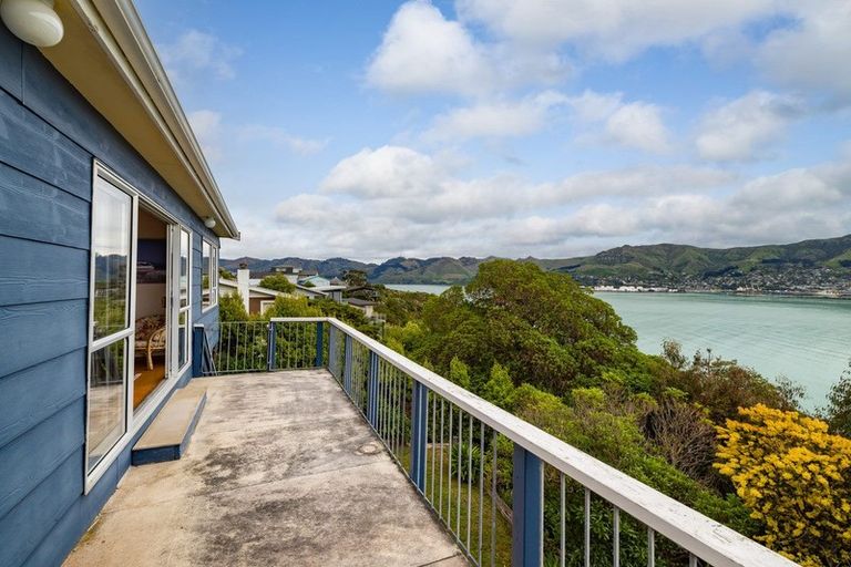 Photo of property in 11 Ranui Crescent, Diamond Harbour, 8971