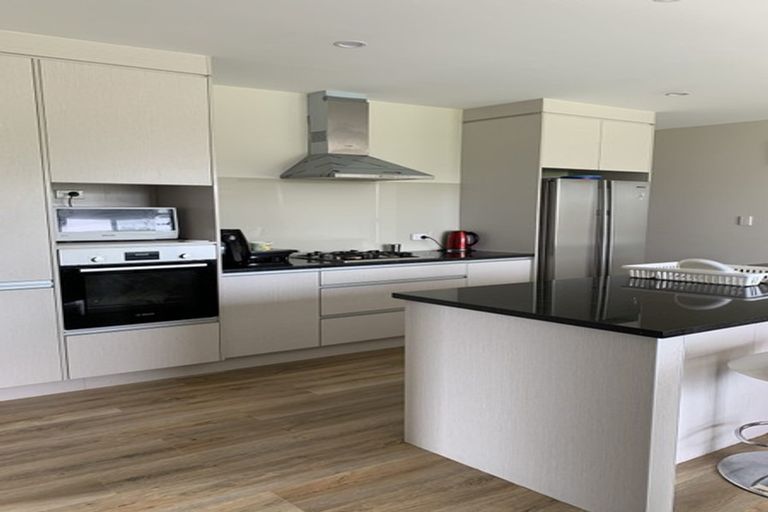 Photo of property in 17 Kapia Drive, Takanini, 2112