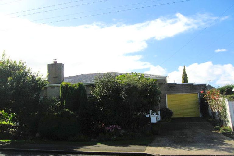 Photo of property in 21 Argyle Street, Mosgiel, 9024