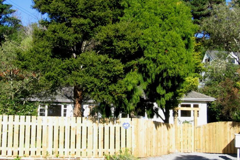 Photo of property in 39 Rawhiti Street, Stokes Valley, Lower Hutt, 5019