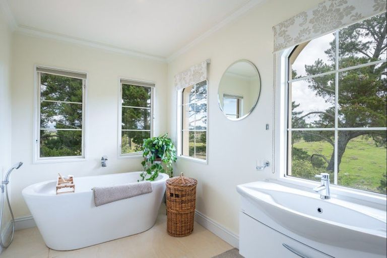 Photo of property in 201 Horton Road, Tasman, Upper Moutere, 7173