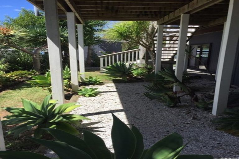 Photo of property in 14 Omutu Street, Oakura, Hikurangi, 0184