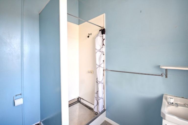 Photo of property in 64 Wesley Street, South Dunedin, Dunedin, 9012