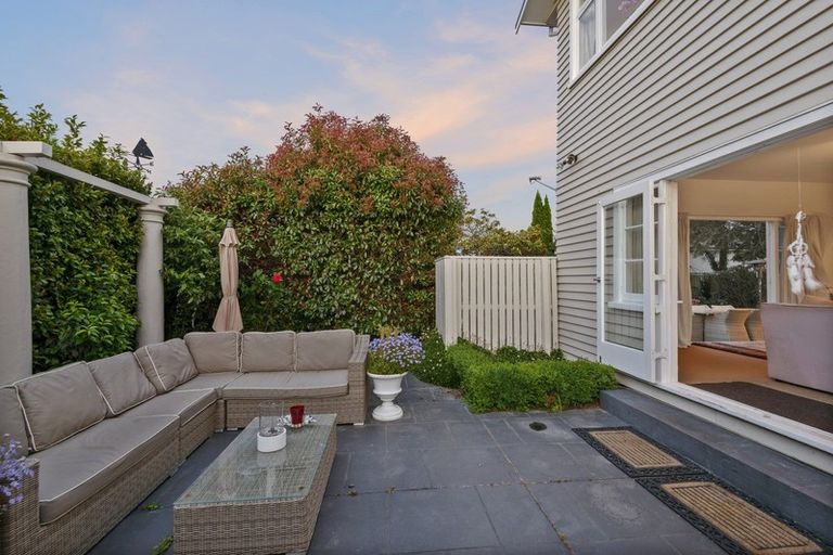 Photo of property in 60 Hamilton Avenue, Ilam, Christchurch, 8041