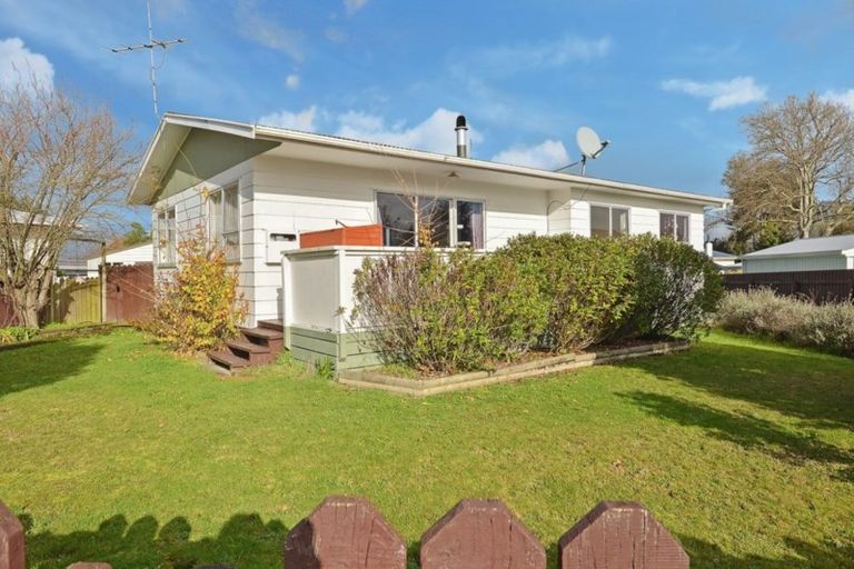 Photo of property in 53 Montgomery Crescent, Lansdowne, Masterton, 5810