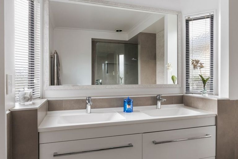 Photo of property in 9 Ashwood Grove, Omokoroa, 3114