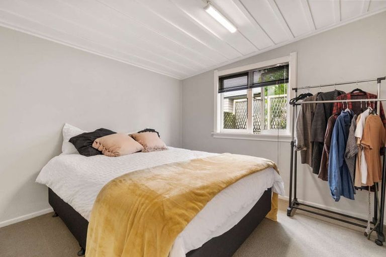 Photo of property in 6 Holden Avenue, Holdens Bay, Rotorua, 3010