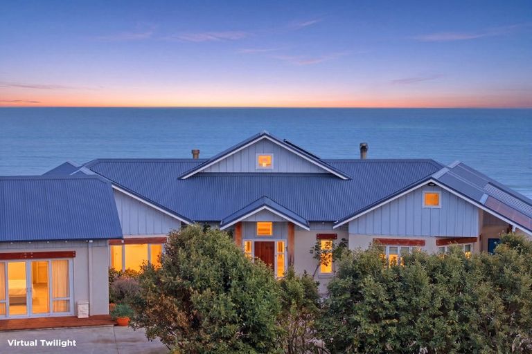 Photo of property in 37 Longbeach Drive, Castlecliff, Whanganui, 4501