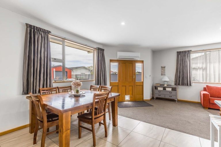 Photo of property in 46 Meldrum Street, Winton, 9720