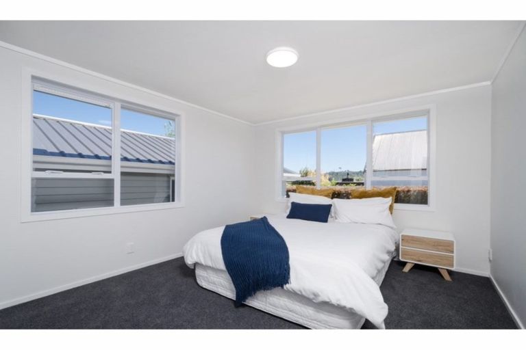 Photo of property in 16 Tapu Road, Huapai, Kumeu, 0810